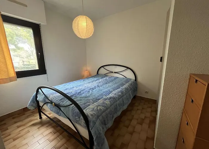 Appt 3 Pièces - Jusqu'à 4 Personnes- Le Cap D'agde Ct210-038 *