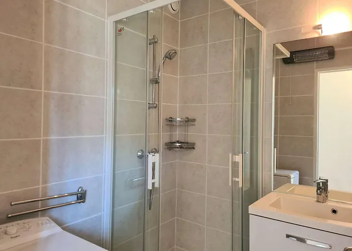 Appartement Appt 3 Pièces - Jusqu'à 4 Personnes- Le Cap D'agde Ct210-038 Agde